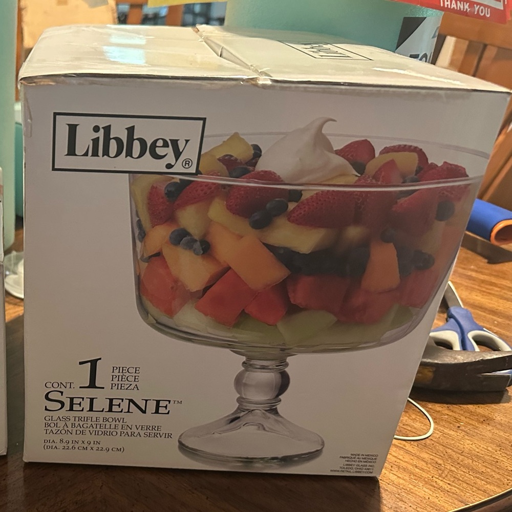 Libbey Selene Glass Trifle Bowl